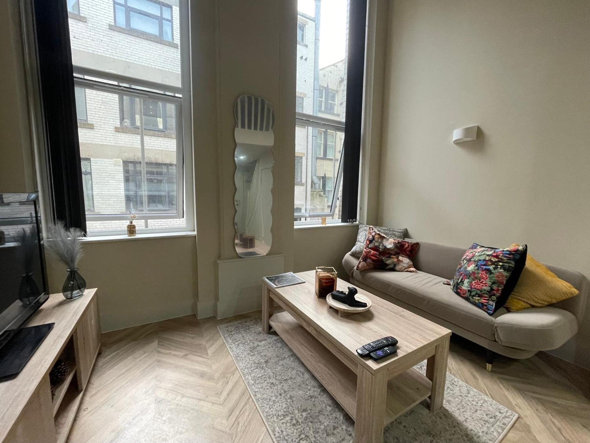 Luxury Mezzanine Apartment In Central Leeds Central Station Bagian luar foto