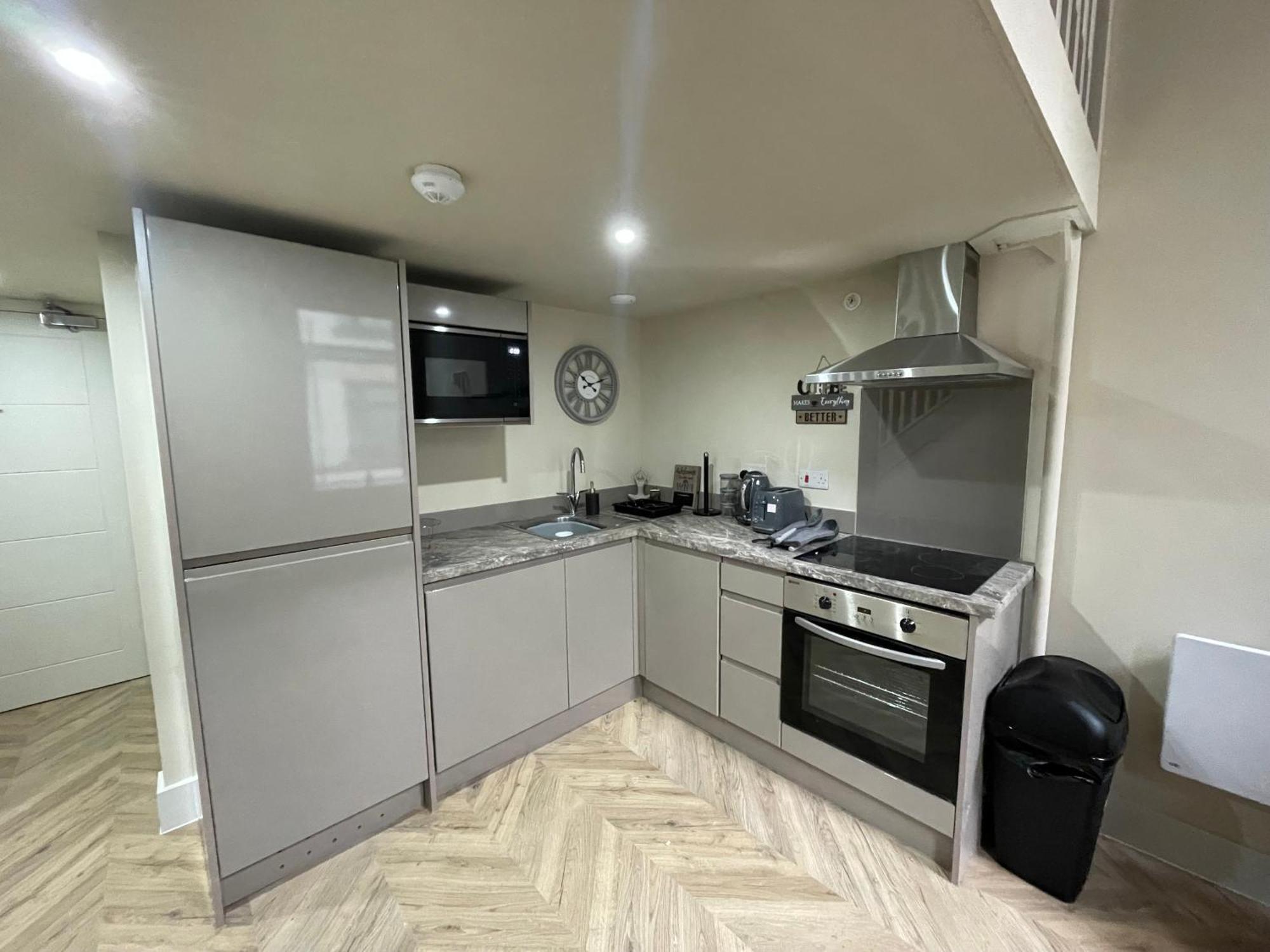 Luxury Mezzanine Apartment In Central Leeds Central Station Bagian luar foto