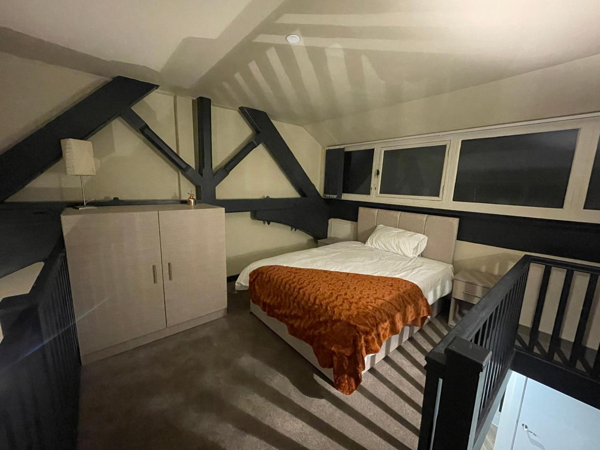 Luxury Mezzanine Apartment In Central Leeds Central Station Bagian luar foto