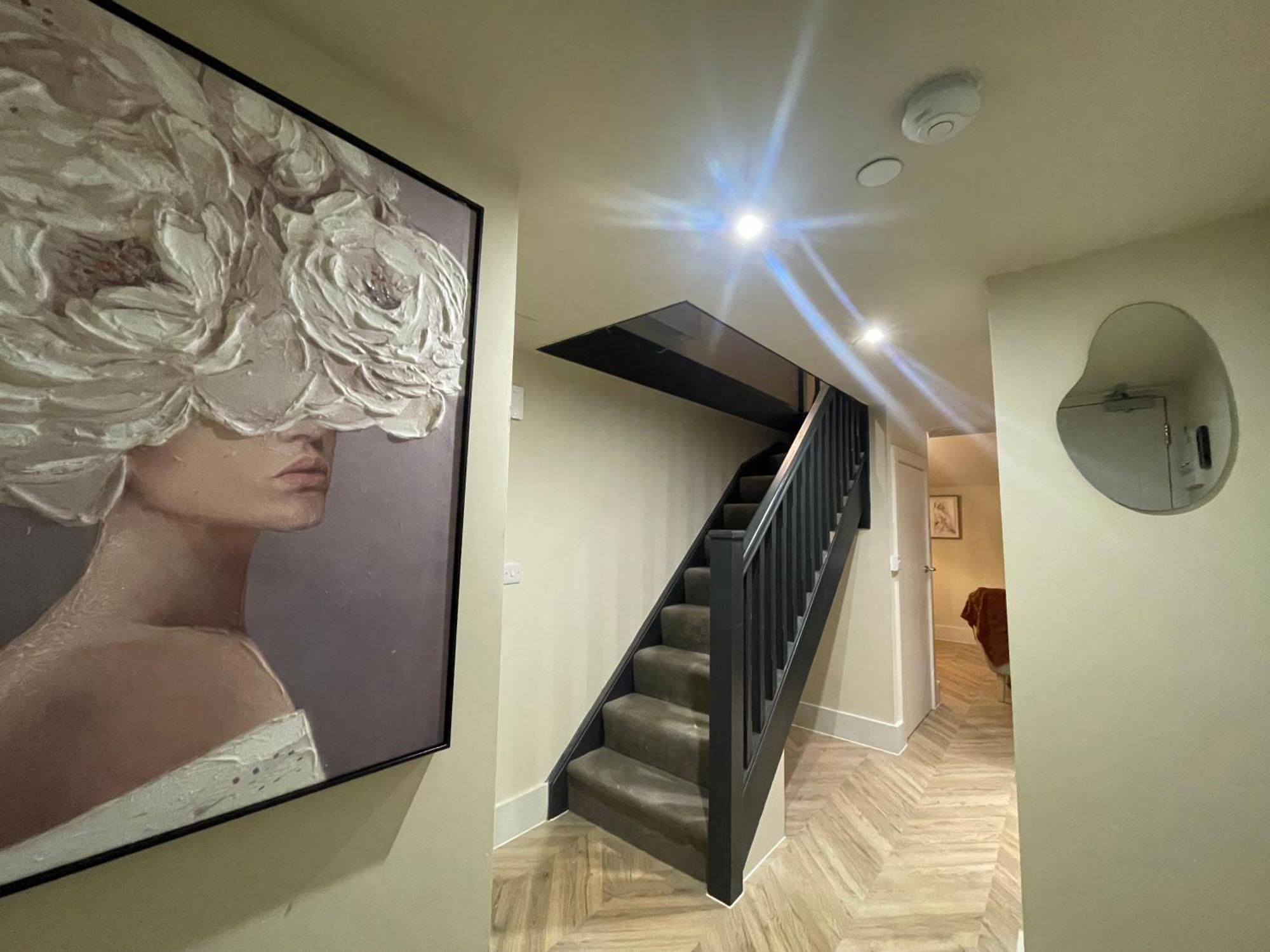 Luxury Mezzanine Apartment In Central Leeds Central Station Bagian luar foto